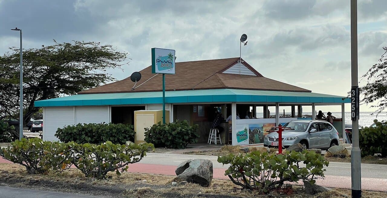 Avoid this place. Angry lady did not let use restroom for my kid after we bought few water bottles and sodas from that place. She said we would have to buy food or alcohol to use restroom. Worst place in Aruba