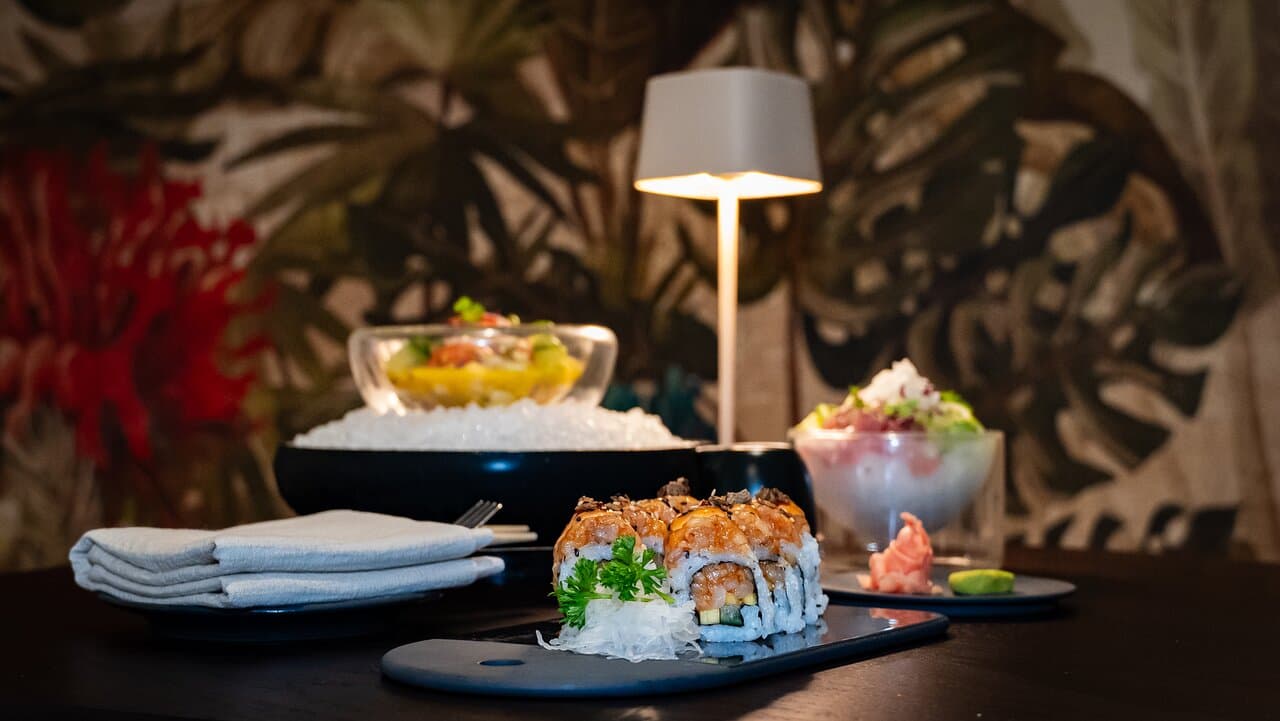 Discover St. Regis Bar