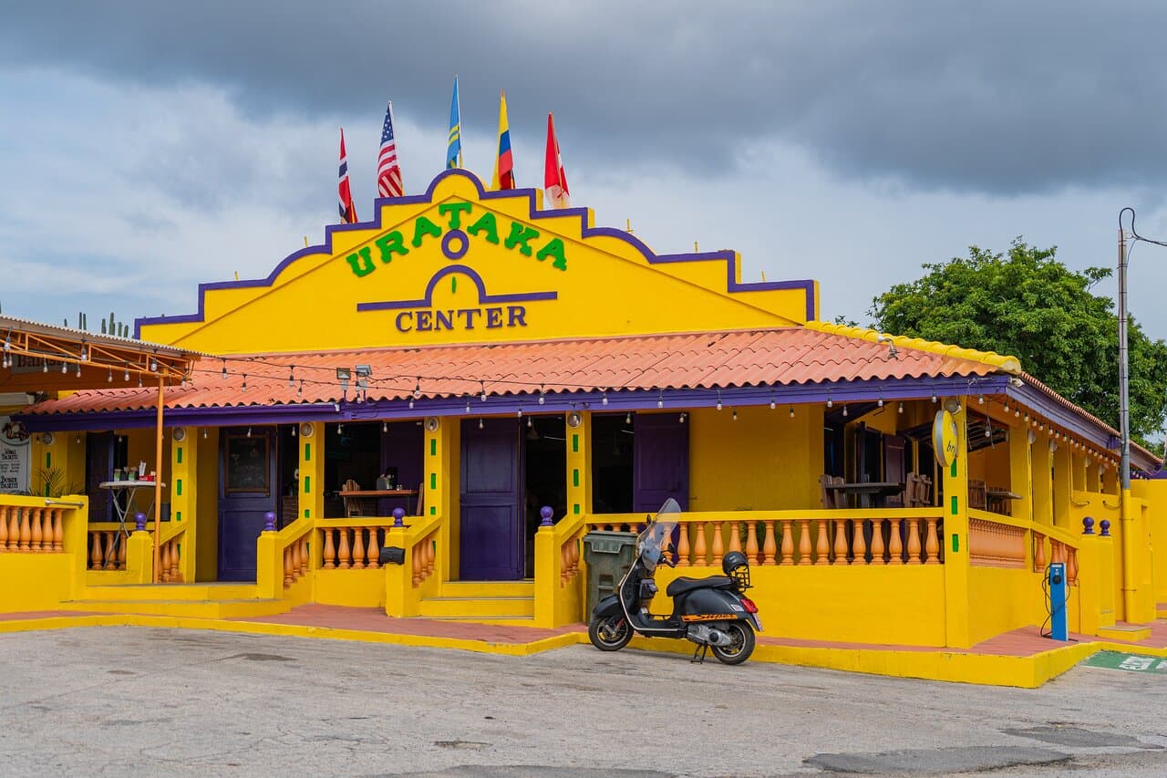 Urataka Center since 1946