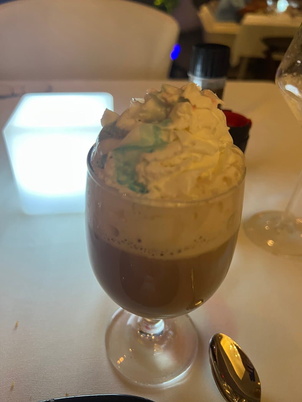 Pretty,but not very good cappuccino!